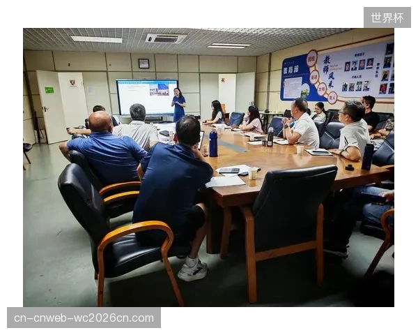 赛场周围充斥着赞助商的Logo，但真正能与观众产生深度互动的“场景激活”却寥寥无几